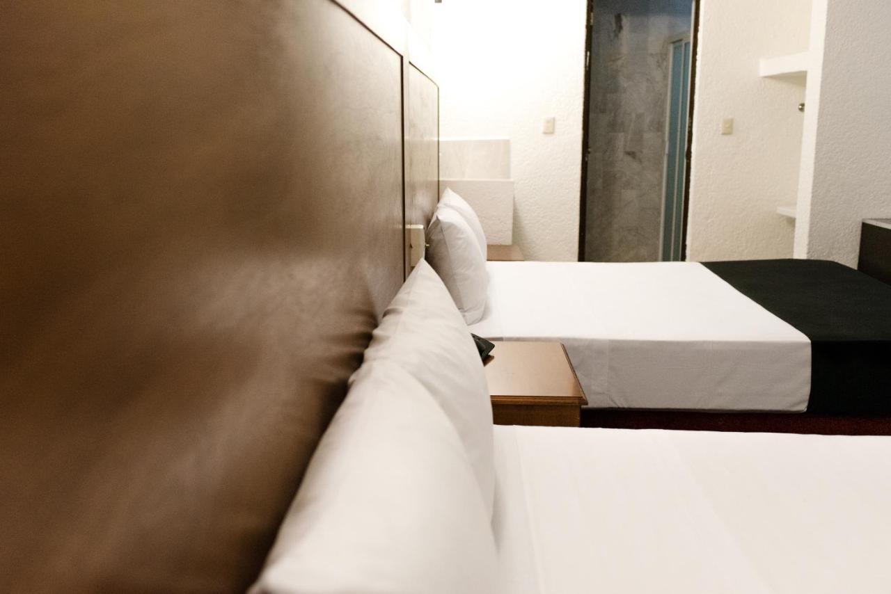 Hotel Central Irapuato - Hotel En איראפואטו מראה חיצוני תמונה